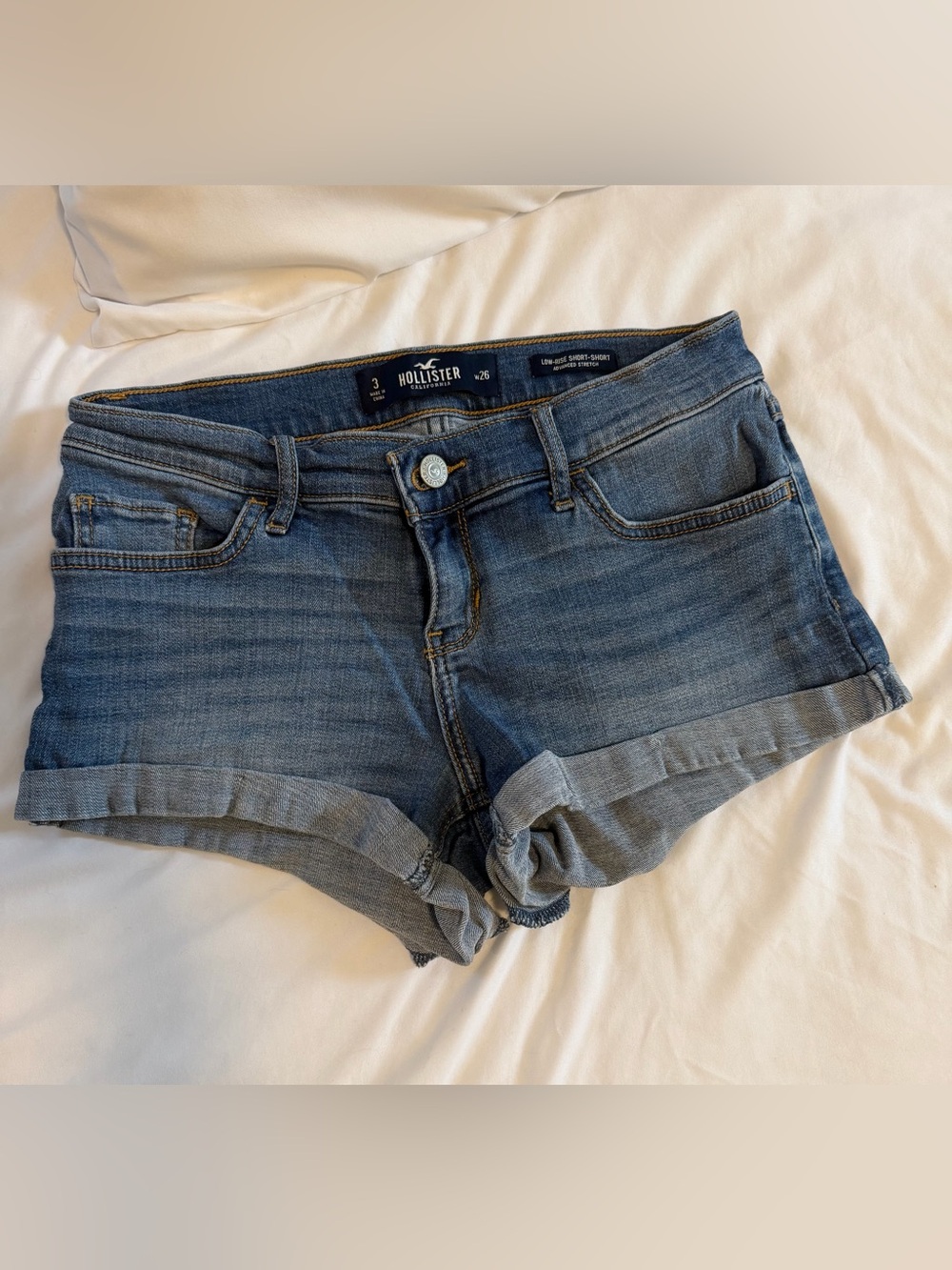 Hollister Women's Blue Denim Cuffed Shorts